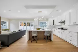 49 Anvil Ln, Levittown, NY 11756 - Photo 4