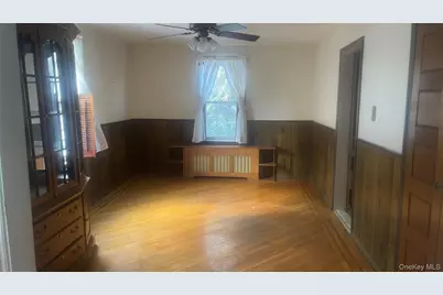 22 Eton Street, Valley Stream, NY 11581 - Photo 16