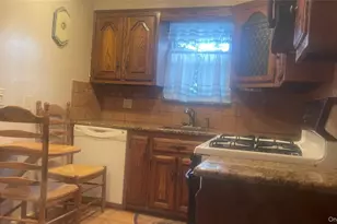 22 Eton St, Valley Stream, NY 11581 - Photo 18