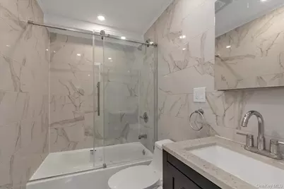 19410 Nashville Boulevard, Springfield Gardens, NY 11413 - Photo 12