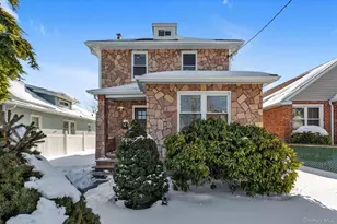 194-10 Nashville Blvd, Springfield Gardens, NY 11413 - Photo 2