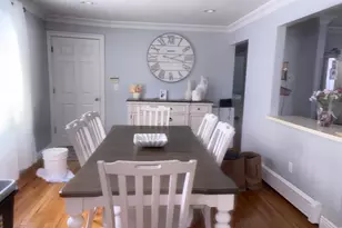 223 Audley Ct S, Copiague, NY 11726 - Photo 10