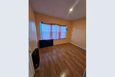 109-38 135 Street, Ozone Park, NY 11420 - Photo 4