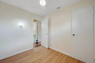 10 Laurie Rd, Brentwood, NY 11717 - Photo 16