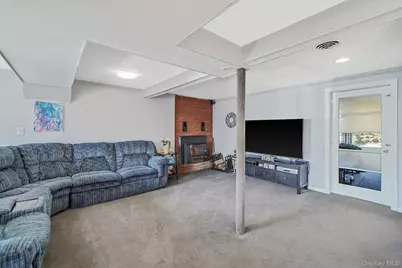 7 Marlowe Place, Greenlawn, NY 11740 - Photo 20