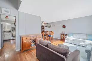 7 Marlowe Pl, Greenlawn, NY 11740 - Photo 8