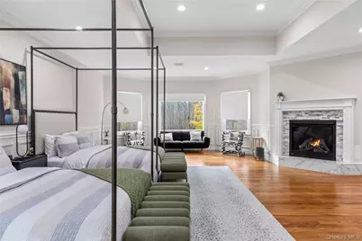 717 W Montauk Highway, Bay Shore, NY 11706 - Photo 26