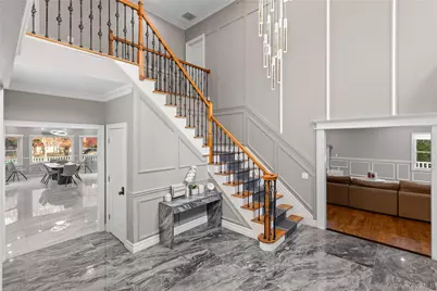 717 W Montauk Highway, Bay Shore, NY 11706 - Photo 22