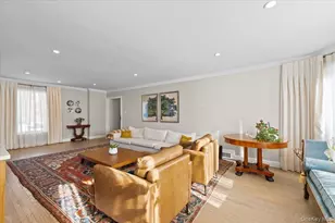 25 Pond Park Rd, Great Neck, NY 11023 - Photo 6