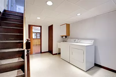 814 Benris Avenue, Franklin Square, NY 11010 - Photo 20