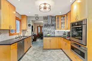 1 Cumberland Path, Setauket, NY 11733 - Photo 4