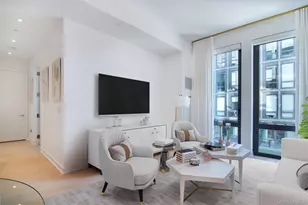 77 Charlton St, New York, NY 10014 - Photo 2