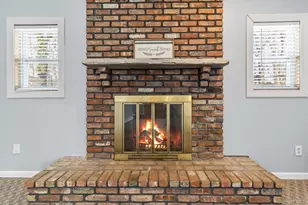 211 Oswego Ave, Medford, NY 11763 - Photo 8