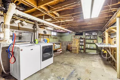 211 Oswego Avenue, Medford, NY 11763 - Photo 26