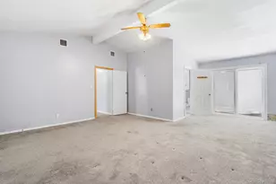 211 Oswego Ave, Medford, NY 11763 - Photo 20