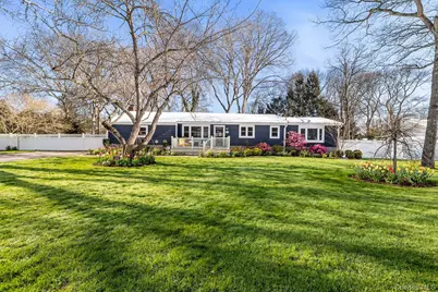 211 Oswego Avenue, Medford, NY 11763 - Photo 1