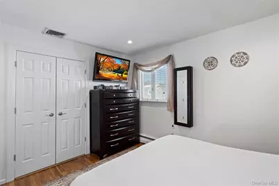 237 Linden Street, Massapequa Park, NY 11762 - Photo 22