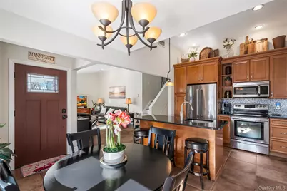 237 Linden Street, Massapequa Park, NY 11762 - Photo 8