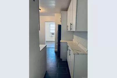 1300 Midland Avenue #A-36, Yonkers, NY 10704 - Photo 8