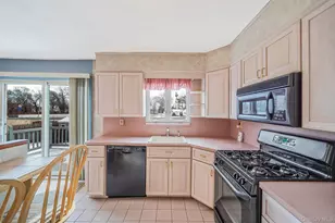 60 Liberty Ave, North Babylon, NY 11703 - Photo 14