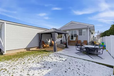 76 Alhambra Road, Massapequa, NY 11758 - Photo 20