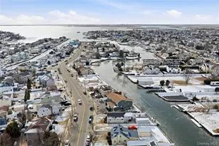 76 Alhambra Rd, Massapequa, NY 11758 - Photo 22