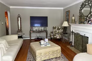 315 Maryland Ave, Freeport, NY 11520 - Photo 6