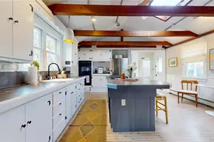 15 Walnut Ave, East Quogue, NY 11942 - Photo 22