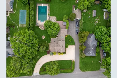 15 Walnut Avenue, East Quogue, NY 11942 - Photo 2