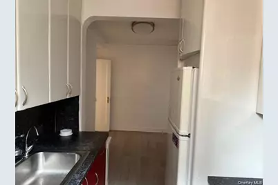 118-14 83rd Avenue #3G, Kew Gardens, NY 11415 - Photo 8