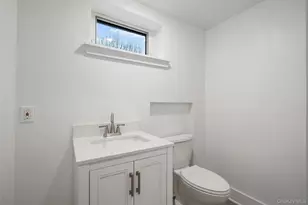 319 Wagner Ave, Mamaroneck, NY 10543 - Photo 16