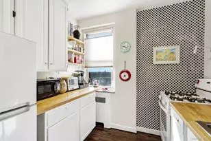 90 Bryant Ave, White Plains, NY 10605 - Photo 12