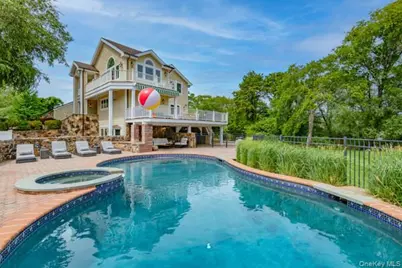 27 W Tiana Road, Hampton Bays, NY 11946 - Photo 1