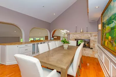 27 W Tiana Road, Hampton Bays, NY 11946 - Photo 14