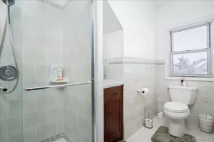 2-25 Beach 120th St, Rockaway Park, NY 11694 - Photo 28