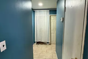 200 Hancock St, Brentwood, NY 11717 - Photo 6