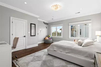 9 Brittany Lane, New Rochelle, NY 10805 - Photo 22