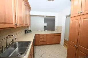 590 Bedford, Pleasantville, NY 10570 - Photo 8