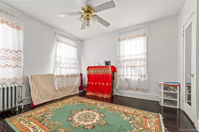 19512 McLaughlin Avenue, Hollis, NY 11423 - Photo 6