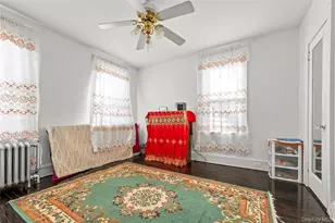 195-12 McLaughlin Ave, Hollis, NY 11423 - Photo 6