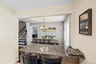 36 Hart St, Farmingdale, NY 11735 - Photo 10