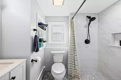 36 Hart Street, Farmingdale, NY 11735 - Photo 26