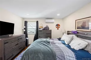 36 Hart St, Farmingdale, NY 11735 - Photo 14