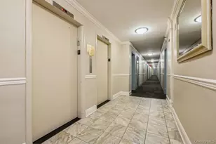 54-40 Little Neck Pkwy, Little Neck, NY 11362 - Photo 20