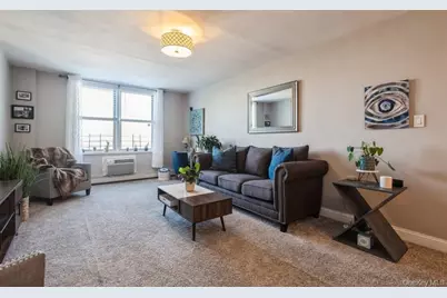 54-40 Little Neck Parkway #6M, Little Neck, NY 11362 - Photo 12