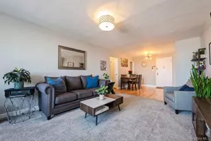 54-40 Little Neck Pkwy, Little Neck, NY 11362 - Photo 14