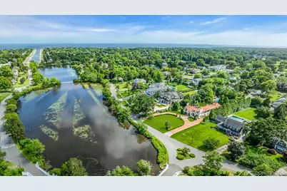 259 Lakeview Avenue W, Brightwaters, NY 11718 - Photo 6