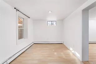 34 Shinnecock Ave, East Quogue, NY 11942 - Photo 18