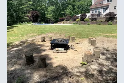 1 Brittany Court, Ridge, NY 11961 - Photo 32