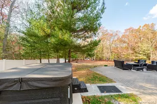 1 Brittany Ct, Ridge, NY 11961 - Photo 28